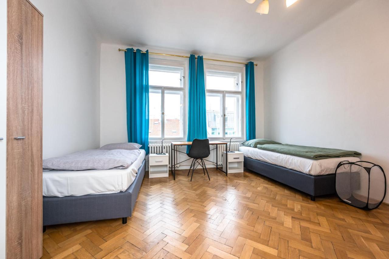 Apartments Safarikova 18 Prága Kültér fotó