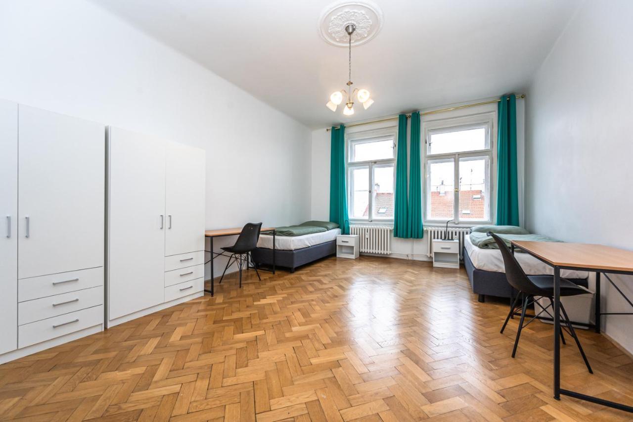 Apartments Safarikova 18 Prága Kültér fotó