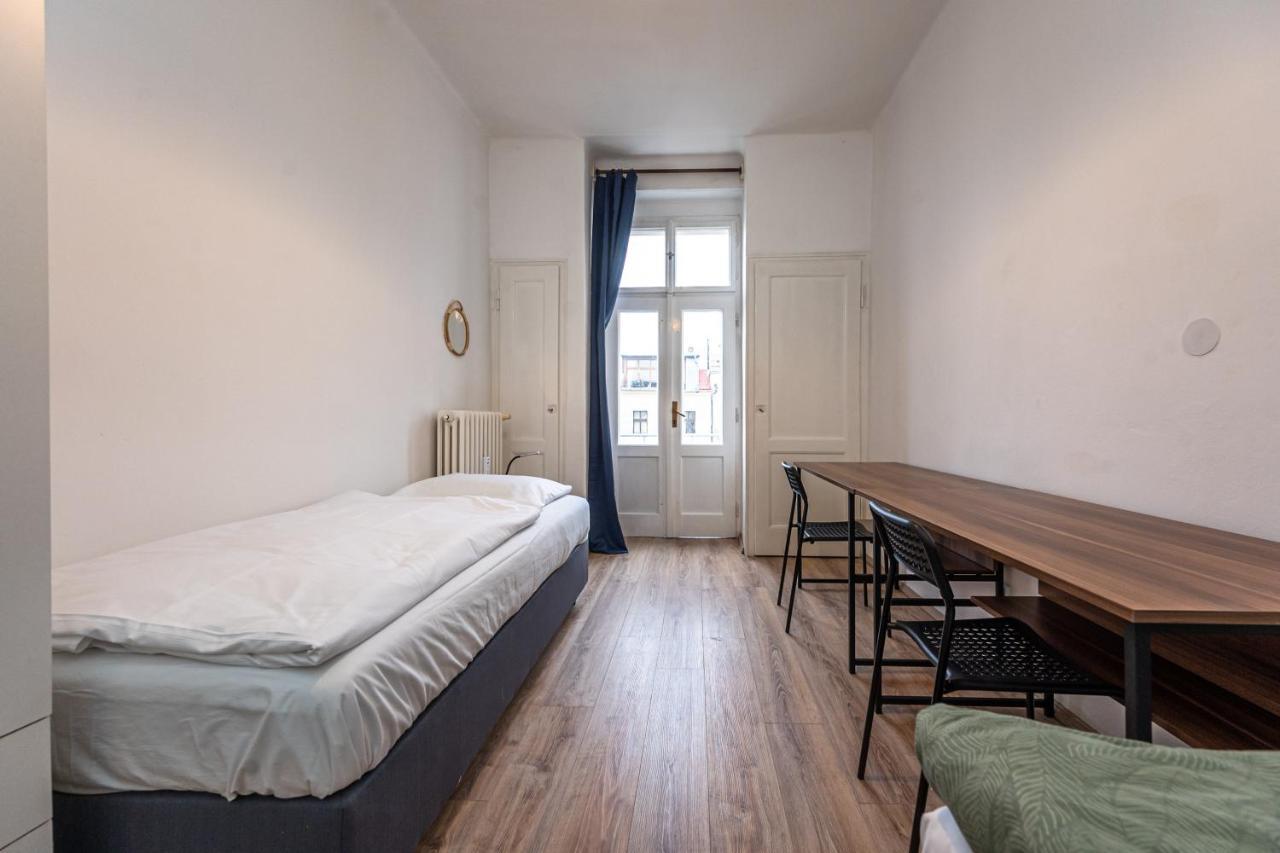 Apartments Safarikova 18 Prága Kültér fotó