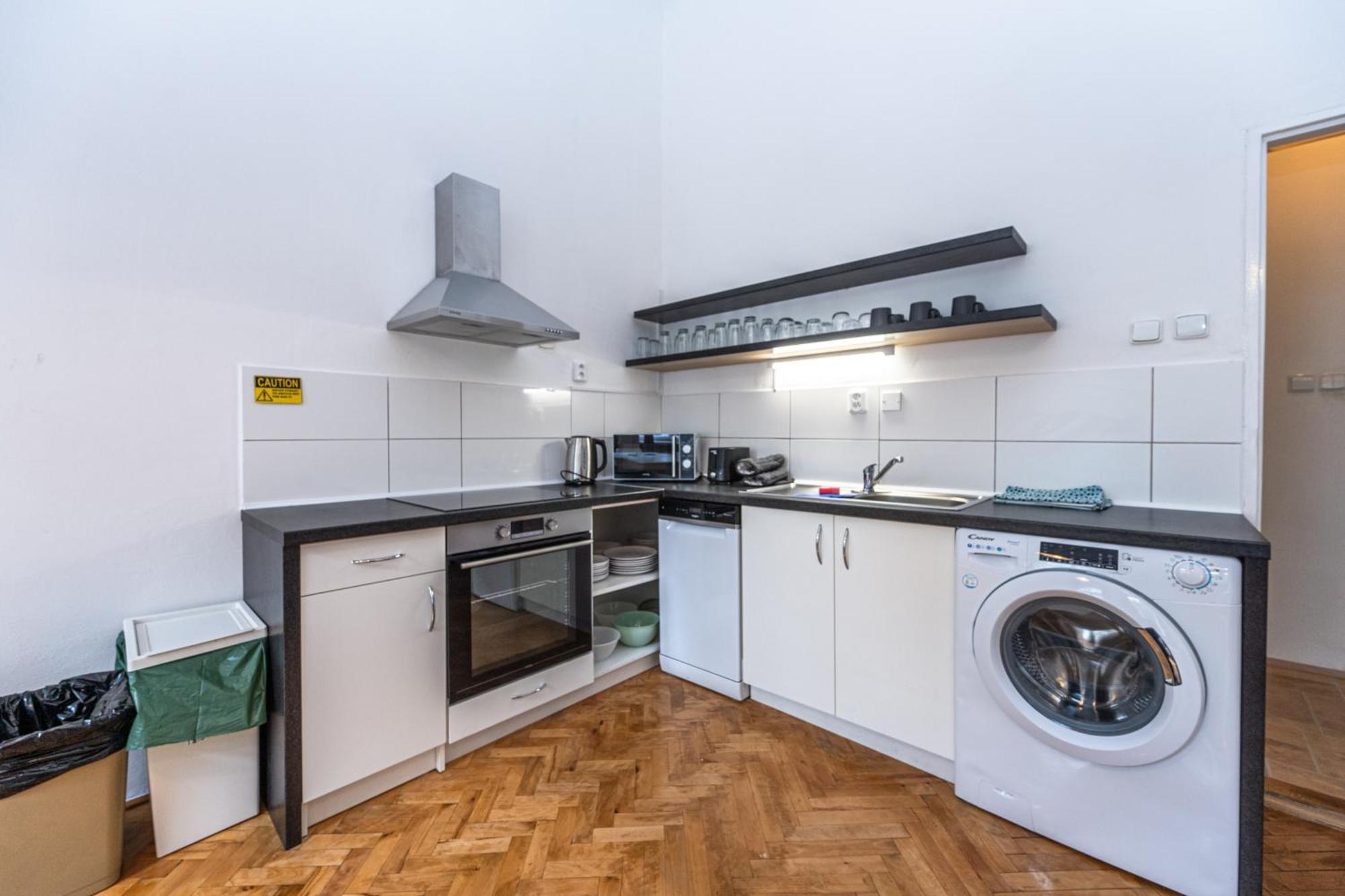 Apartments Safarikova 18 Prága Kültér fotó